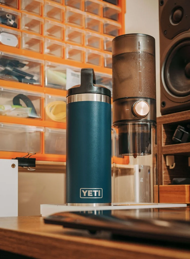YETI-Rambler-26